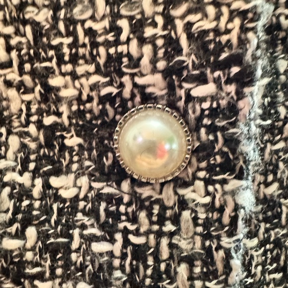 JOIE Black White Tweed Pearl Button Cropped Vest - Picture 5 of 7